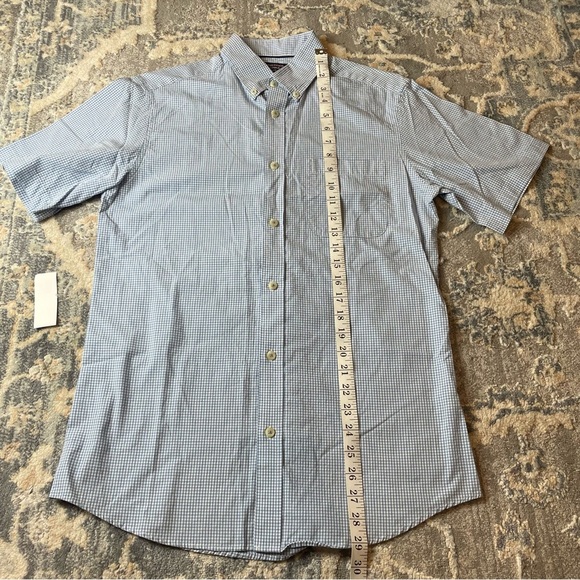 Roundtree & Yorke Blue Summery Casual Button Down Shirt - Picture 3 of 4